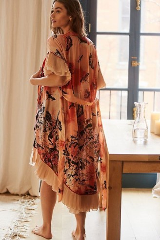 ANTHROPOLOGIE The Farren Robe in Pink / feminine bird and butterfly print robes