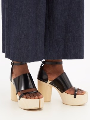 MAISON MARGIELA Tabi leather and wooden platform sandals | retro split toe platforms | women’s 70s vintage style chunky block heels - flipped