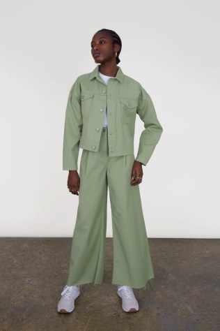 ALIGNE CONNIE WIDE LEG JEAN Cucumber | women’s green organic cotton jeans | raw hem | womens casual denim fashion - flipped