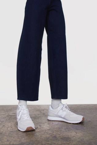 ALIGNE FEBE BARREL JEAN | womens dark indigo denim jeans | womens casual organic cotton fashion - flipped