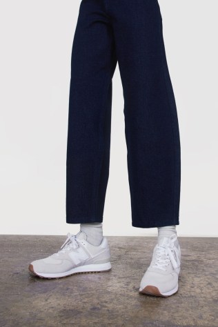 ALIGNE FEBE BARREL JEAN | womens dark indigo denim jeans | womens casual organic cotton fashion
