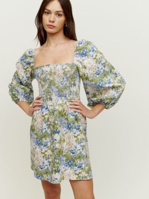 REFORMATION Greyson Linen Dress in Hillside / floral puff sleeved mini dresses / balloon sleeved summer fashion