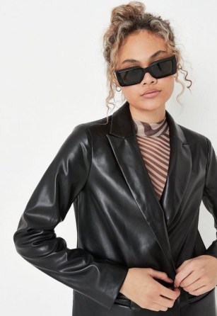 Missguided petite black faux leather blazer – women’s on-trend blazers