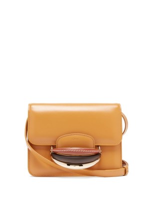 CHLOÉ Kattie tan leather shoulder bag ~ uxe light brown bracelet strap bags ~ chic handbags