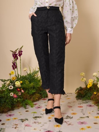 sister jane Petal Jacquard Ruffle Trousers Black / DREAM BEE BOTANICAL collection - flipped