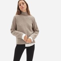 EVERLANE The Oversized Stroopwafel Turtleneck in ReCashmere | women’s high neck recycled cashmere jumpers | womens sustainable drop shoulder sweaters | stylish knitwear