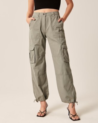 ABERCROMBIE & FITCH 90s Baggy Cargo Pants ~ women’s casual green side pocket trousers ~ womens utility fashion ~ tie cuffed hem detail - flipped