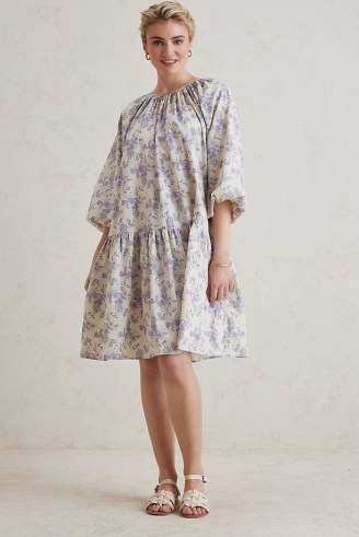 Selected Femme Blair Smock Dress / women’s feminine relaxed fit organic cotton dresses / floral summer fashion / tiered hem / balloon sleeved clothes