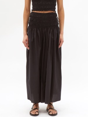 MATTEAU Shirred organic cotton-poplin skirt – black side tie gathered waist maxi skirts – women’s summer clothes - flipped