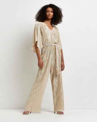 RIVER ISLAND CREAM PLEATED BELTED JUMPSUIT – retro evening fashion – glamorous vintage inspired look