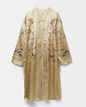 RIVER ISLAND EMBROIDERED FRINGE KIMONO – fringed kimonos – luxe style floral robes - flipped
