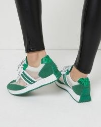Green panelled trainers…love this fresh look for spring