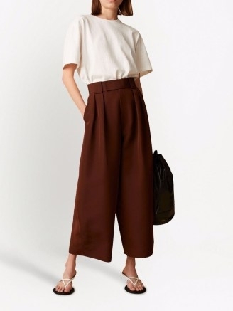 KHAITE Tino cropped trousers ~ women’s brown cropped wide leg pants - flipped