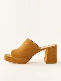 Reformation Mia Platform Sandal in Honey | brown suede block heel square toe sandals | chunky vintage style mules