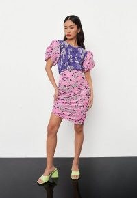 MISSGUIDED pink floral print contrast plisse mini dress ~ side ruched puff sleeved dresses