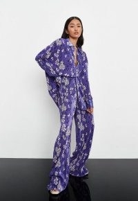 MISSGUIDED purple co ord floral print plisse wide leg trousers