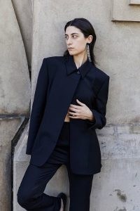 CAMILLA AND MARC Sanders Blazer in Black ~ women’s minimalist style clothing ~ women’s chic contemporary blazers