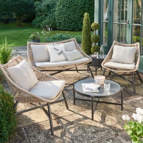 Singapore 4 Seater Conversation Set ~ retro garden seating ~ stylish outdoor chairs and coffe tables