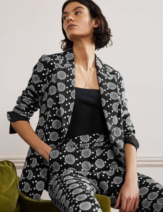Boden Thea Tailored Linen Blazer Black Sun Geo / women’s printed blazers