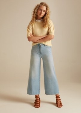 me and em Wide-Leg Crop Jean Sun Bleached Blue | women’s cropped denim jeans - flipped