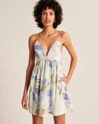 Abercrombie & Fitch V-Neck Babydoll Mini Dress / light blue floral spaghetti strap dresses / strappy plunge front fashion
