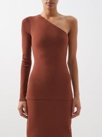 VICTORIA BECKHAM VB BODY one-shoulder jersey top ~ brown fitted one sleeve tops ~ asymmetric fashion ~ women’s minimalist clothing