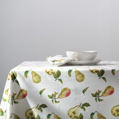 Canningvale Cucina Pears Rectangular Tablecloth – fruit pattern – kitchen design – table cloth patterns