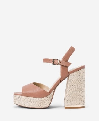 KENNETH COLE Dolly 115 Platform Heel Classic Tan ~ brown leather block heel platforms ~ chunky ankle strap peep toe sandals
