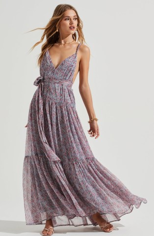 ASTR THE LABEL EARTHA FLORAL PLUNGE TIE WAIST MAXI DRESS in BLUE PINK MULTI DITSY / feminine and floaty summer occasion dresses / deep plunging neckline event clothes / open back detail / tie waist - flipped