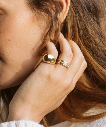 JENNI KAYNE Felix Dome Ring ~ women’s14k solid gold pinky rings ~ stylish contemporary jewelry