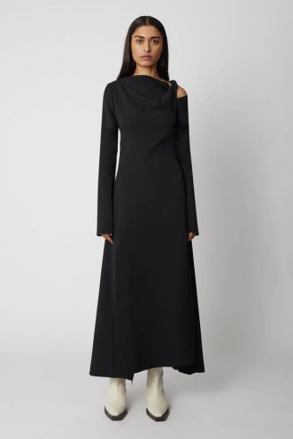 CAMILLA AND MARC C&M Grayson Dress in Black – long sleeve cutout twist shoulder detail dresses – contemporary cut out clothes – minimalist design fashion - flipped