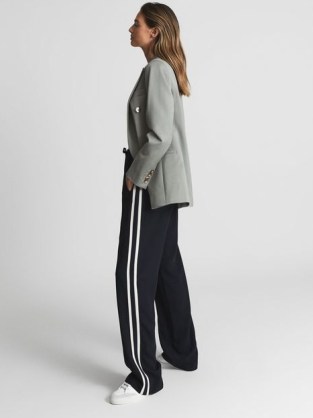REISS TRE SIDE STRIPE PULL-ON TROUSERS / women’s chic jogging bottoms / womens stylish sports inspired pants / casual clothes with style