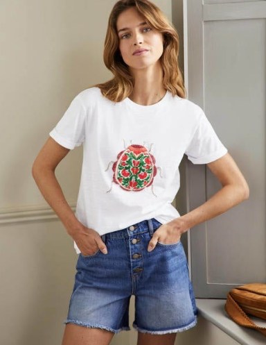 Boden Turn Up Cuff Cotton T-shirt White, Beetle / cute bug print tee / insect printed T-shirts