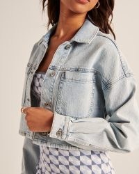 Abercrombie & Fitch Cropped Denim Shirt Jacket in Blue | women’s crop hem shirts | womens cropped shackets | on-trend jackets