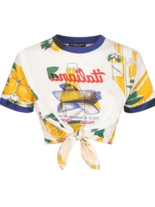 Dolce & Gabbana cropped graphic-print T-shirt – womens printed designer slogan t-shirt – women’s cropped front knot t-shirts – farfetch – crop hem tops – cotton summer fashion - flipped