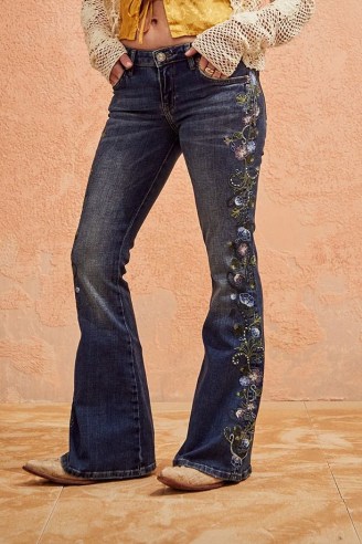 BDG Flower Embroidered Low-Rise Flare Jeans | floral flares | women’s casual blue denim fashion | URBAN OUTFITTERS womens clothes