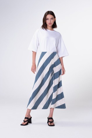 ALIGNE GRACY DRAWSTRING MIDI SKIRT MYRTLE STRIPE | striped gathered detail A-line skirts | women’s sustainable fashion