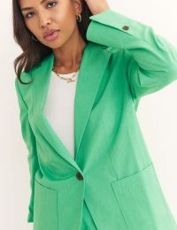 nobody’s child Bonnie Blazer in Green ~ women’s tailored single breasted blazers ~ womens soft recycled polyester jackets ~ fresh summer looks