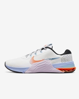 Nike Metcon 7 Premium – gold standard for weight training – React foam that ups the comfort - flipped