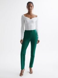 REISS JOANNE SLIM FIT TAILORED TROUSERS GREEN ~ women’s smart clothes ~ womens chic ankle length trousers