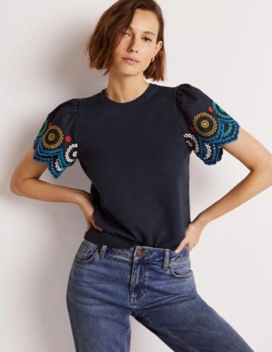 Boden Knitted Sleeve Detail T-shirt Navy / women’s dark blue short sleeved tee / womens T-shirts