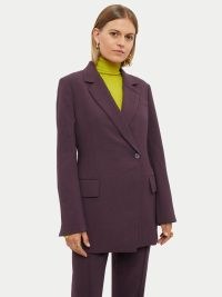 JIGSAW Ryedale Textured Jacket in Oxblood / women’s smart workwear jackets / dark red autumn colours / womens burgundy outerwear