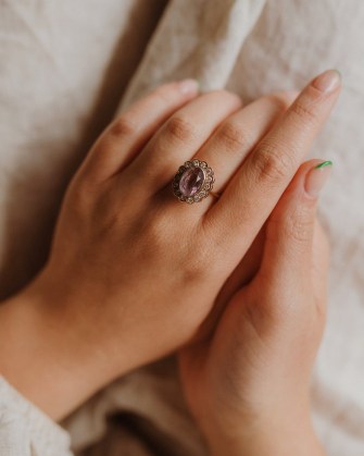 Rock n Rose Verona 9ct Gold Amethyst Ring ~ pre-owned vintage jewellery ~ violet gemstone rings