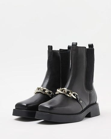 RIVER ISLAND BLACK LEATHER WIDE FIT CHAIN BOOTS ~ chunky embellishments ~ chelsea style