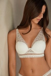 intimissimi Elena Toujours l’Ajour Balconette Bra in Ivory | lace and crochet effect bras | feminine lingerie
