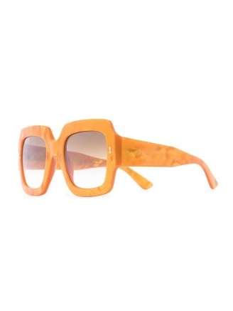 Gucci Eyewear oversize square-frame sunglasses in orange / women’s retro eyewear / glamorous vintage style sunnies / farfetch - flipped