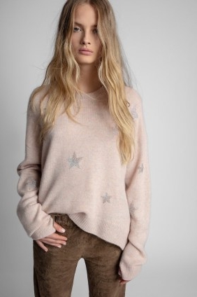 Zadig and Voltaire Markus Stars Cashmere Jumper in Blush | women’s luxe crystal embellished star jumpers | womens light pink relaxed fit sweaters | beautiful slouchy knits | drop shoulder detail