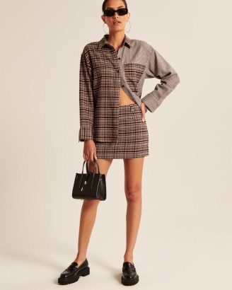 Abercrombie & Fitch Clean Menswear Skort Brown Plaid ~ check print skorts – women’s checked mini skirts with shorts lining
