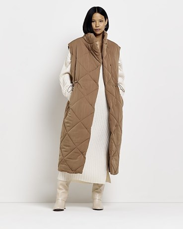 RIVER ISLAND BROWN QUILTED PADDED LONGLINE GILET ~ women’s long length gilets ~ women’s casual sleeveless winter jackets