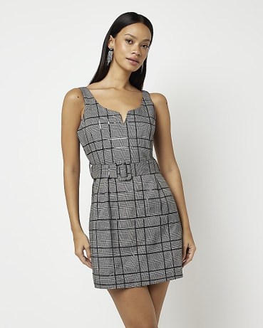 RIVER ISLAND GREY CHECK BELTED SHIFT MINI DRESS / sleeveless checked dresses - flipped